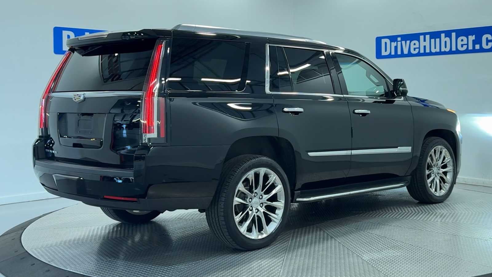 2018 Cadillac Escalade Luxury