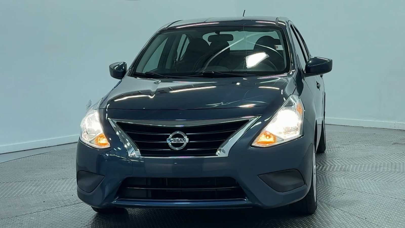 2016 Nissan Versa S Plus