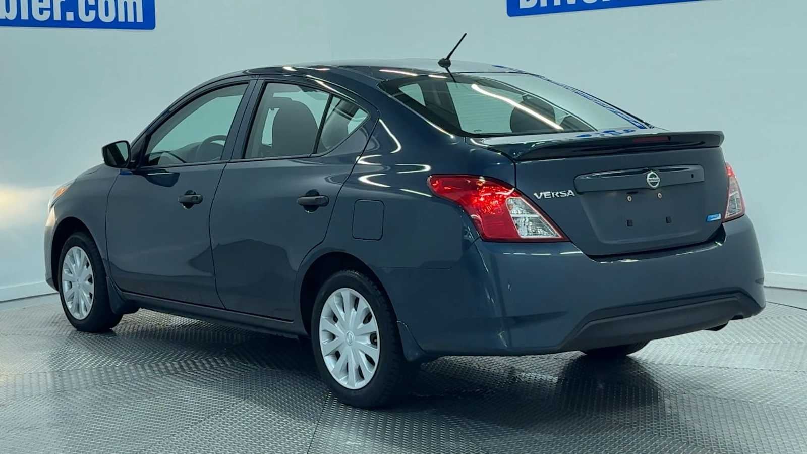 2016 Nissan Versa S Plus