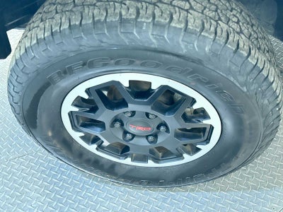 2024 Toyota Tacoma TRD Off Road