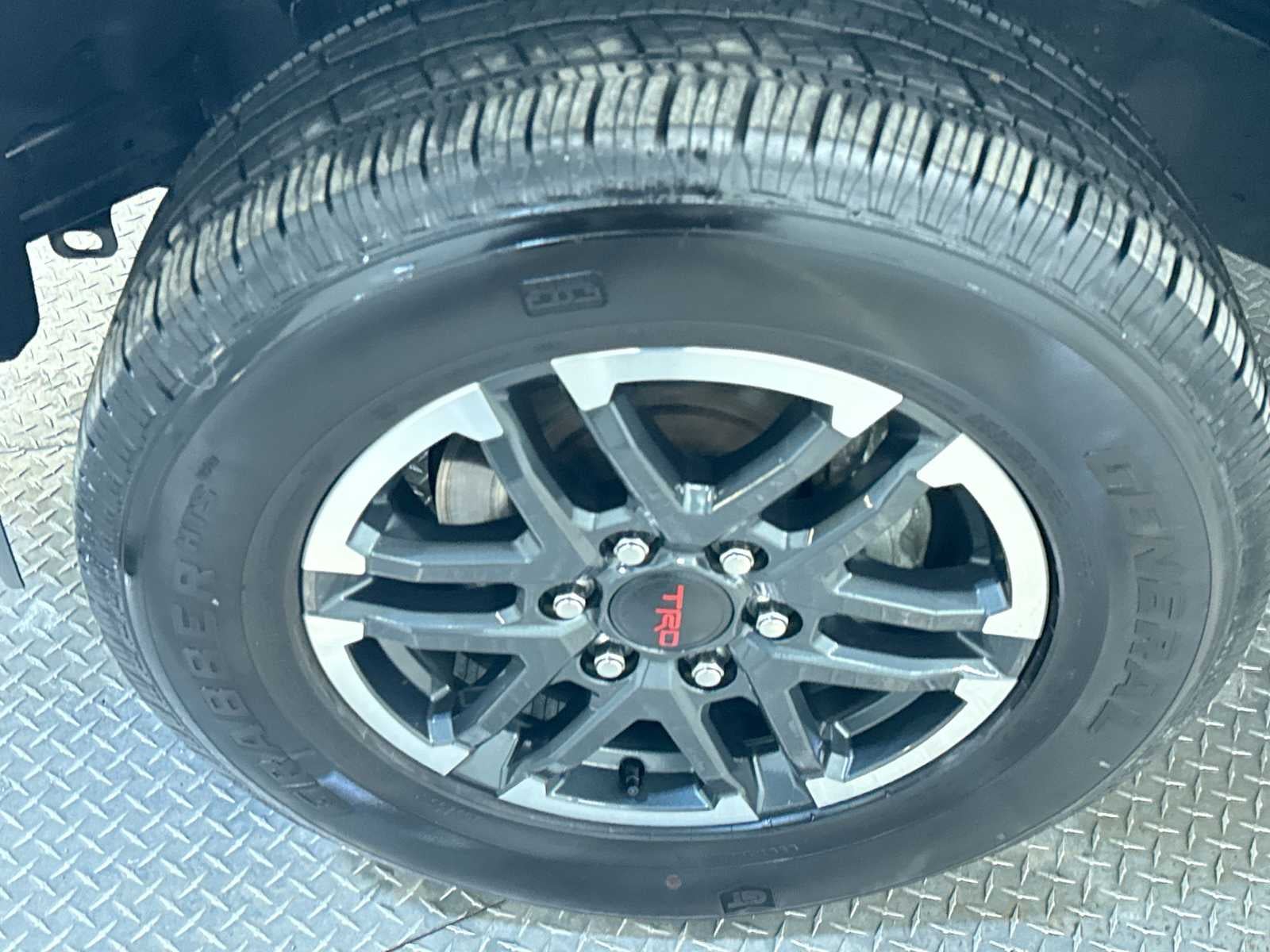 2025 Toyota Tacoma TRD Sport