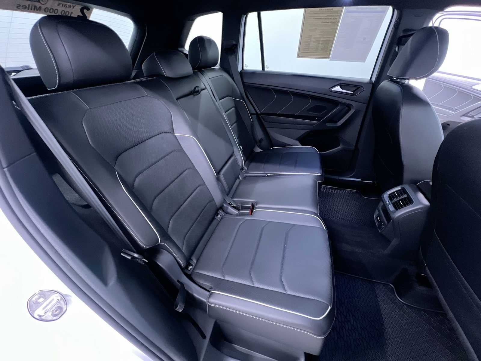 2022 Volkswagen Tiguan SEL R-Line