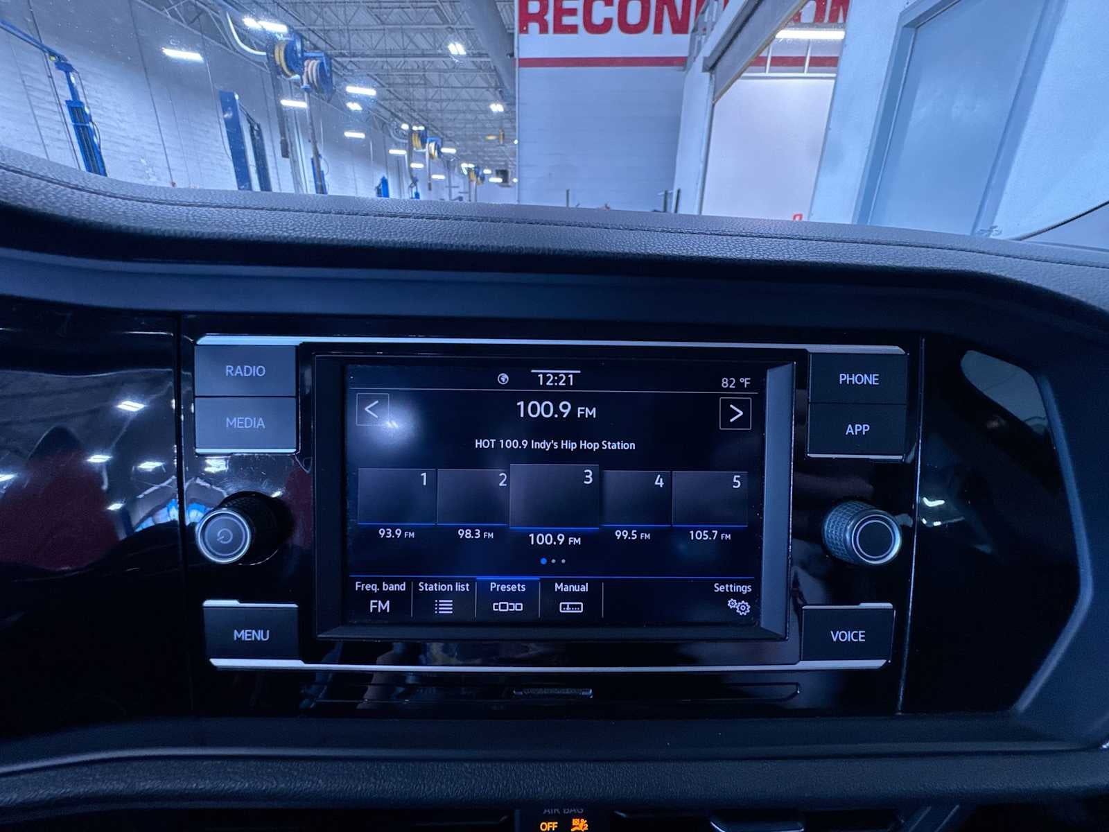 2020 Volkswagen Jetta SE