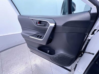2023 Toyota RAV4 Hybrid LE