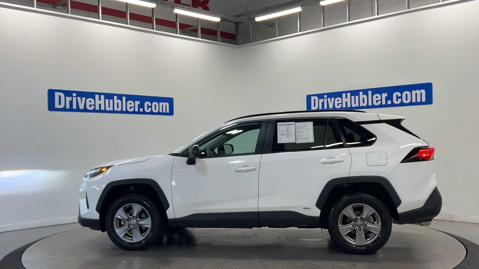2023 Toyota RAV4 Hybrid LE