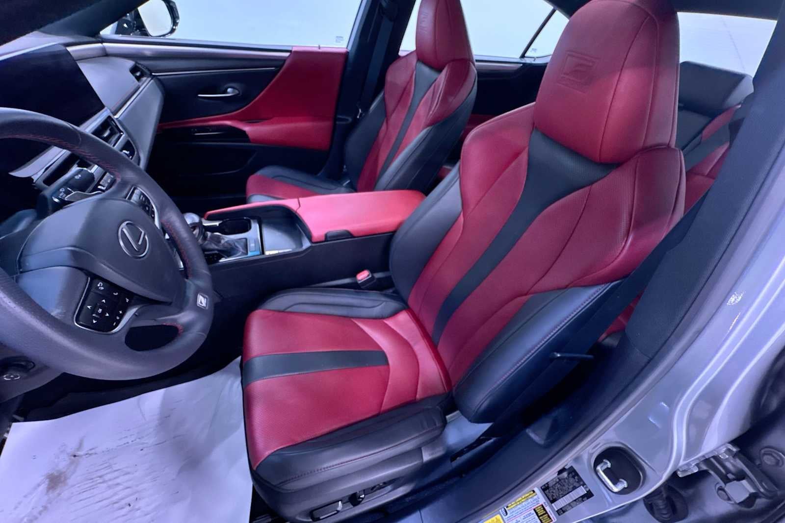 2023 Lexus ES F SPORT Handling