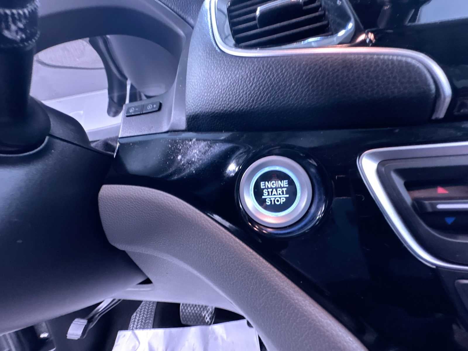 2019 Honda Pilot Touring 8-Passenger