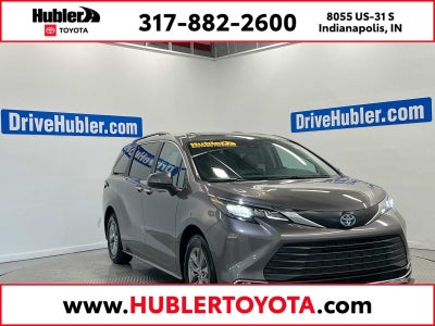 2024 Toyota Sienna XLE