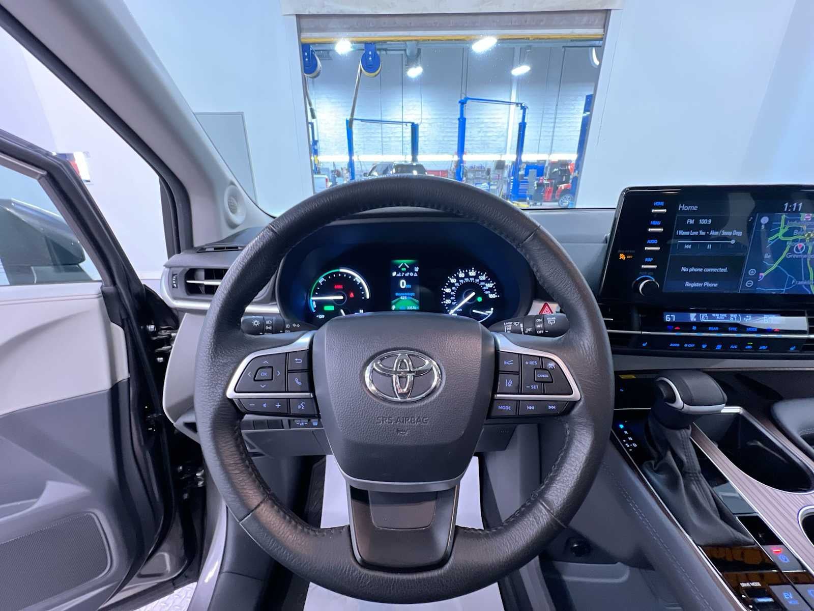 2024 Toyota Sienna XLE