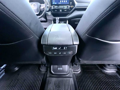 2025 Toyota Highlander XSE