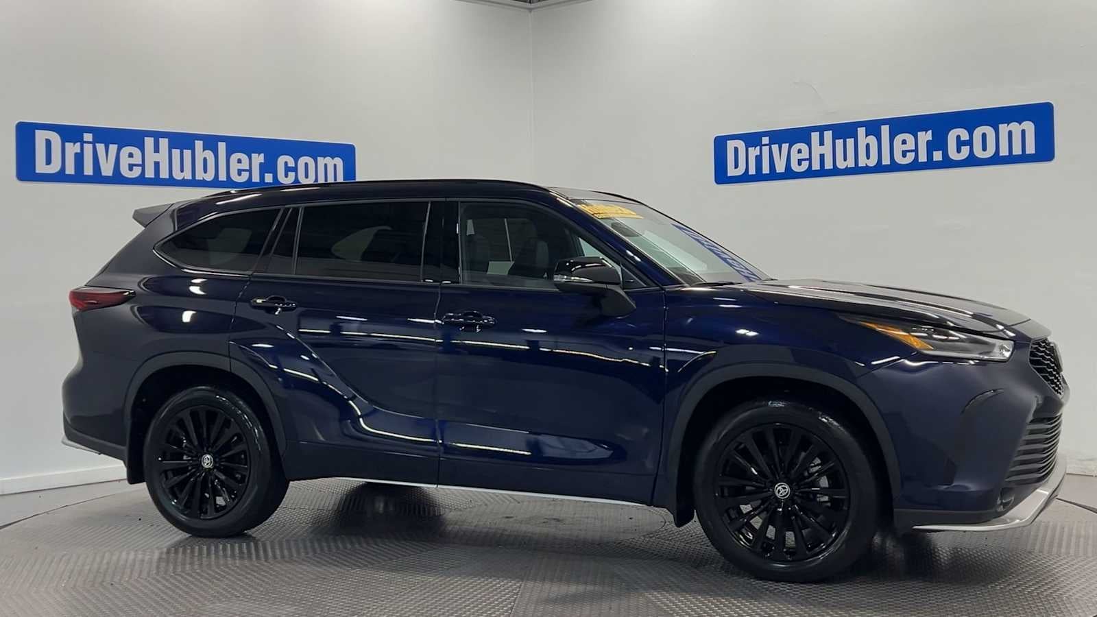 2025 Toyota Highlander XSE