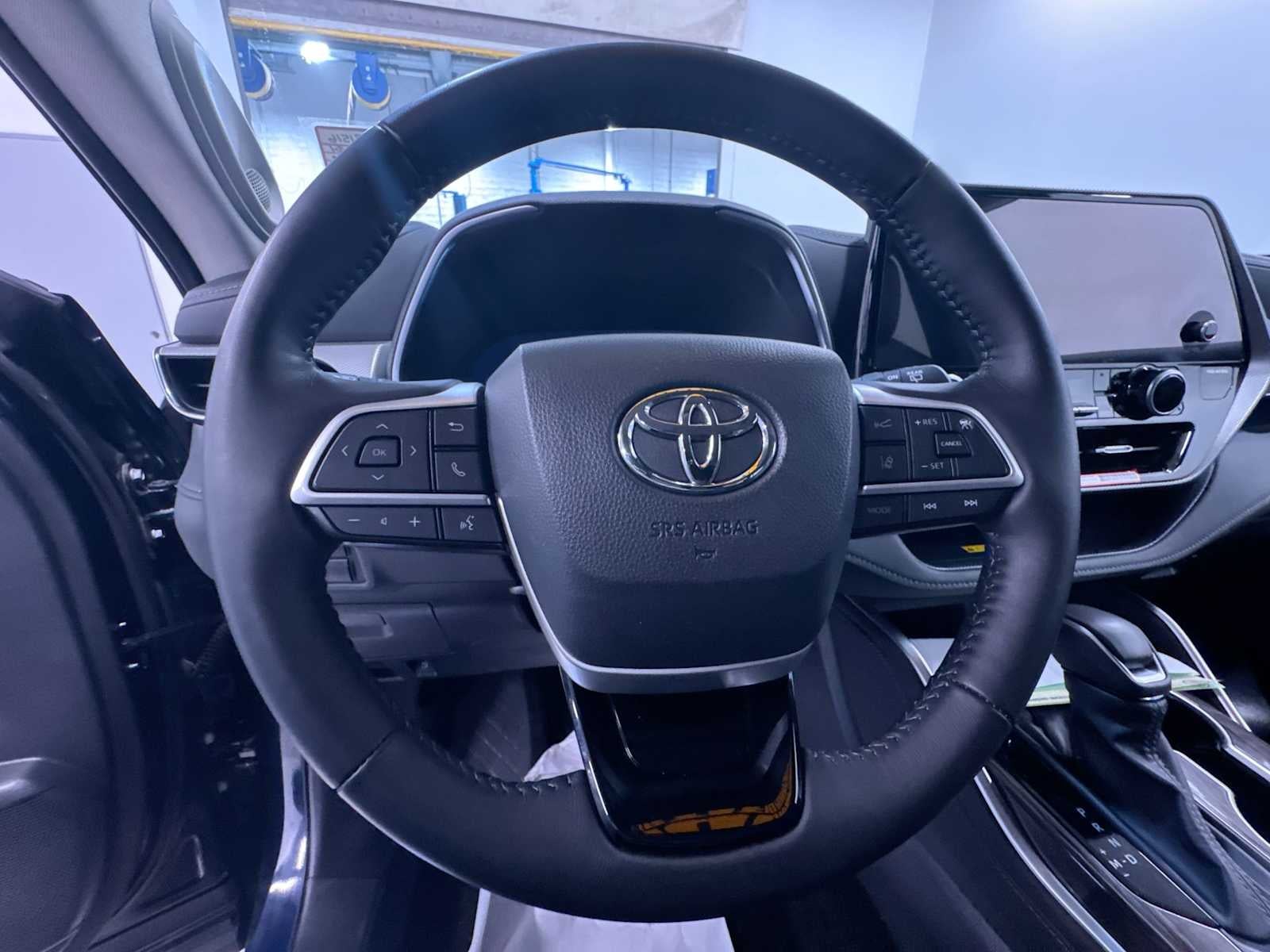 2024 Toyota Highlander Platinum