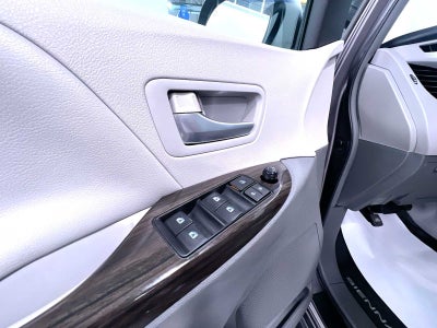 2019 Toyota Sienna XLE