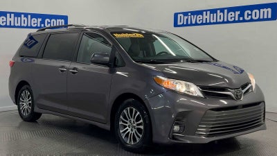 2019 Toyota Sienna XLE