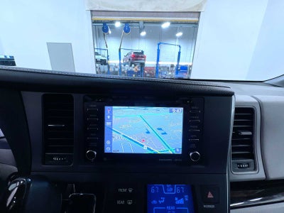 2019 Toyota Sienna XLE