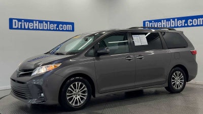 2019 Toyota Sienna XLE