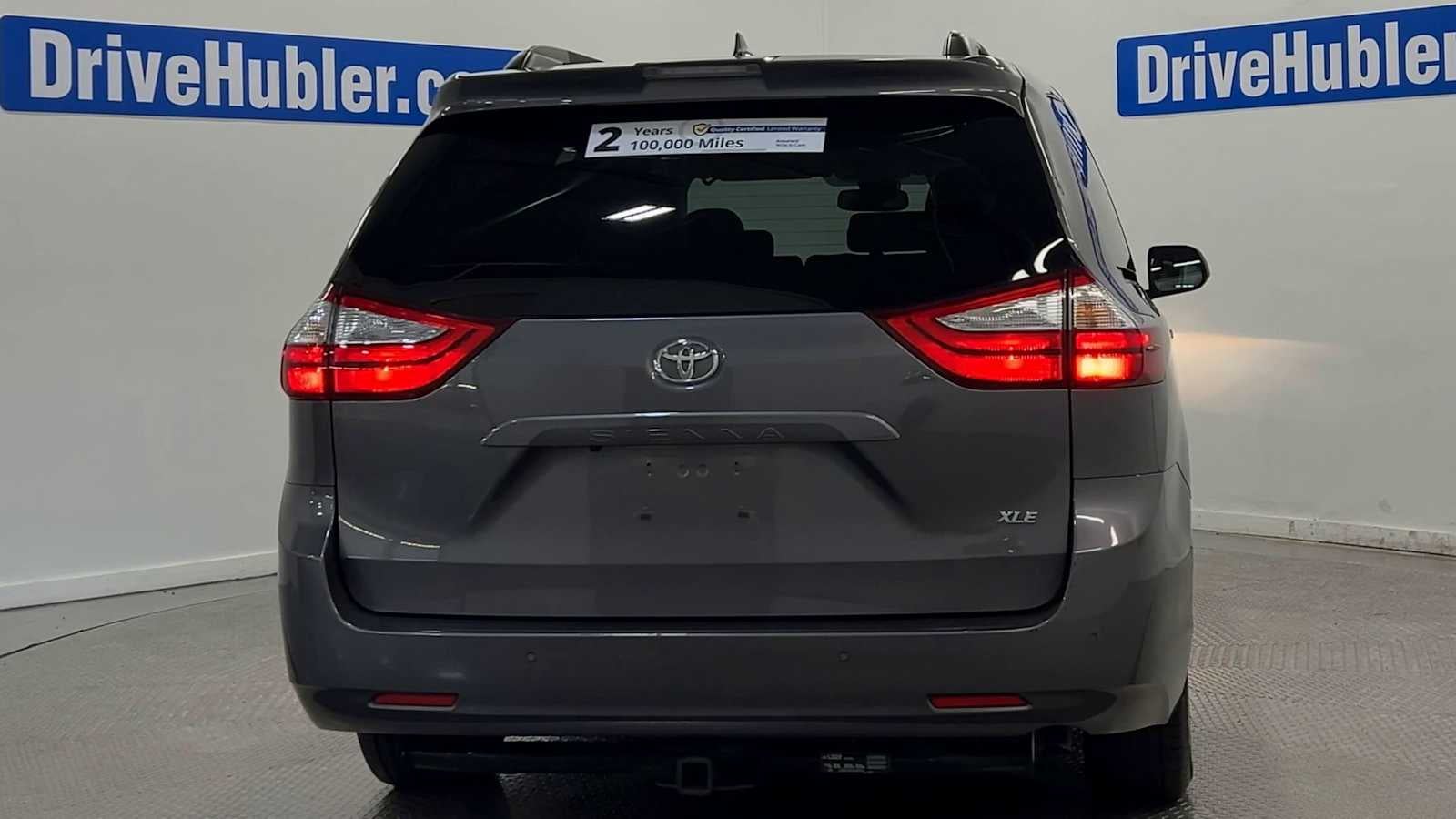2019 Toyota Sienna XLE