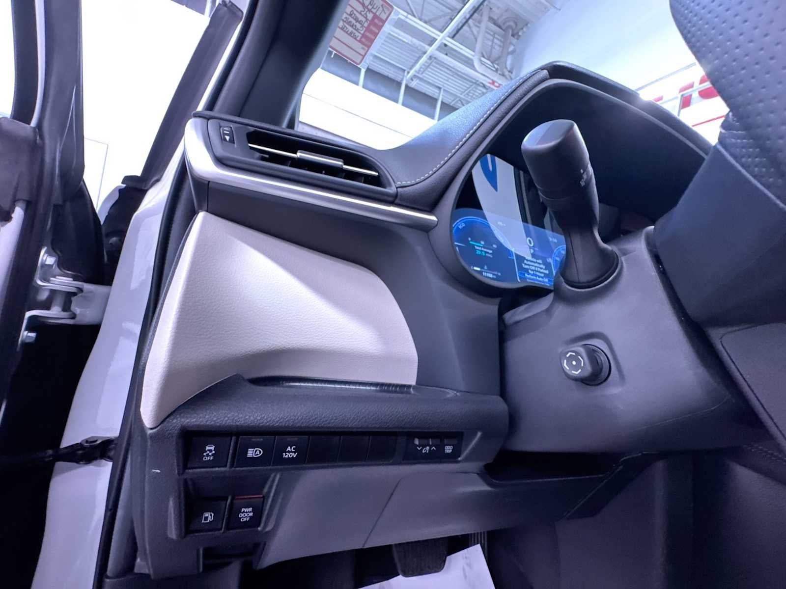 2025 Toyota Sienna Limited