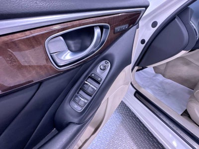 2014 INFINITI Q50 Premium