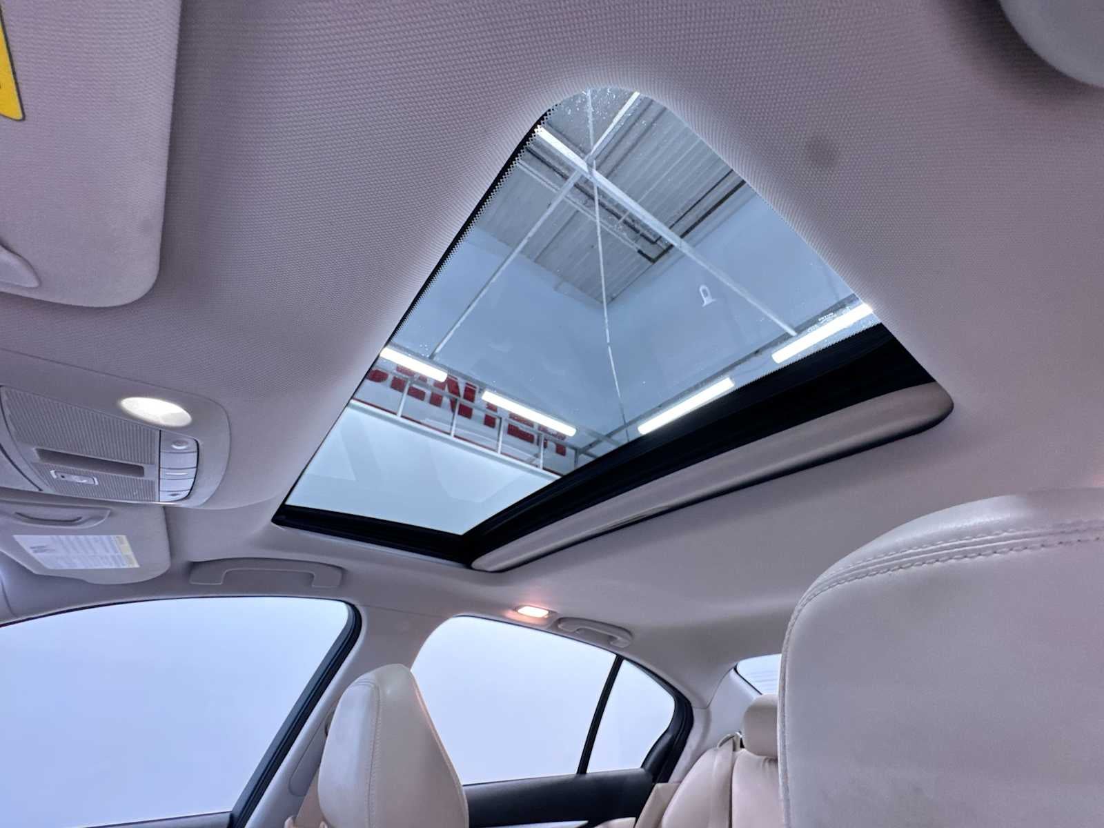 2014 INFINITI Q50 Premium