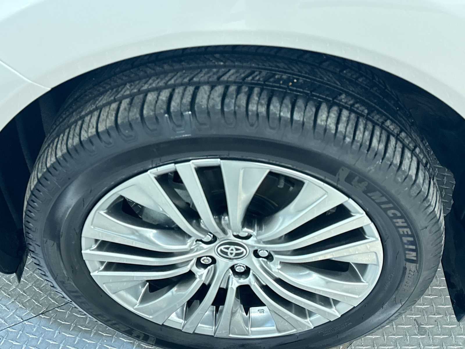 2023 Toyota Venza Limited