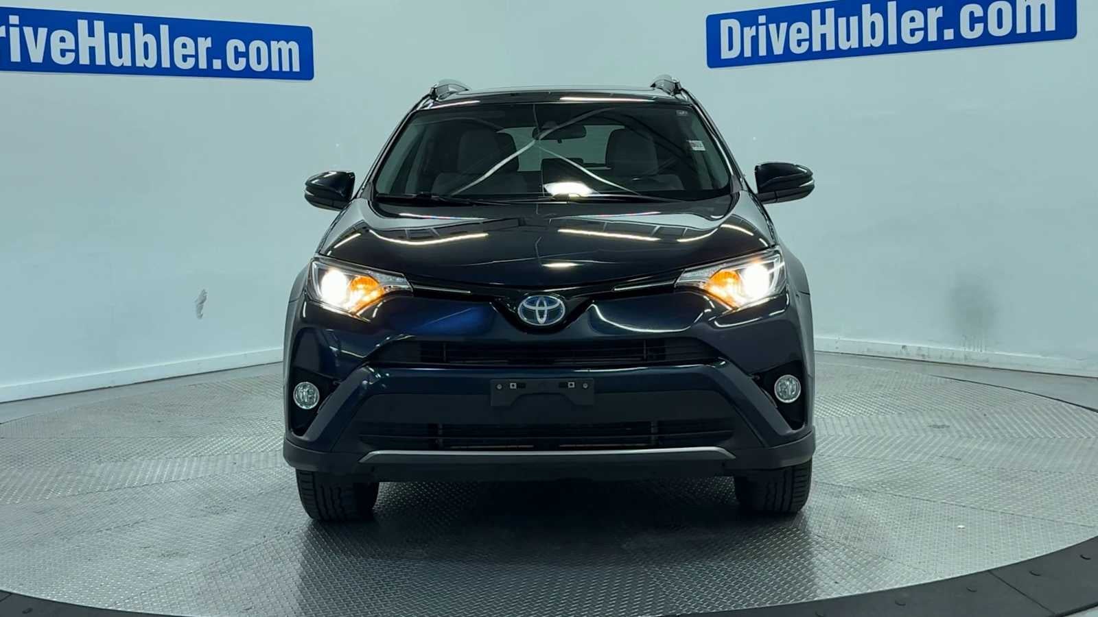 2017 Toyota RAV4 Hybrid XLE