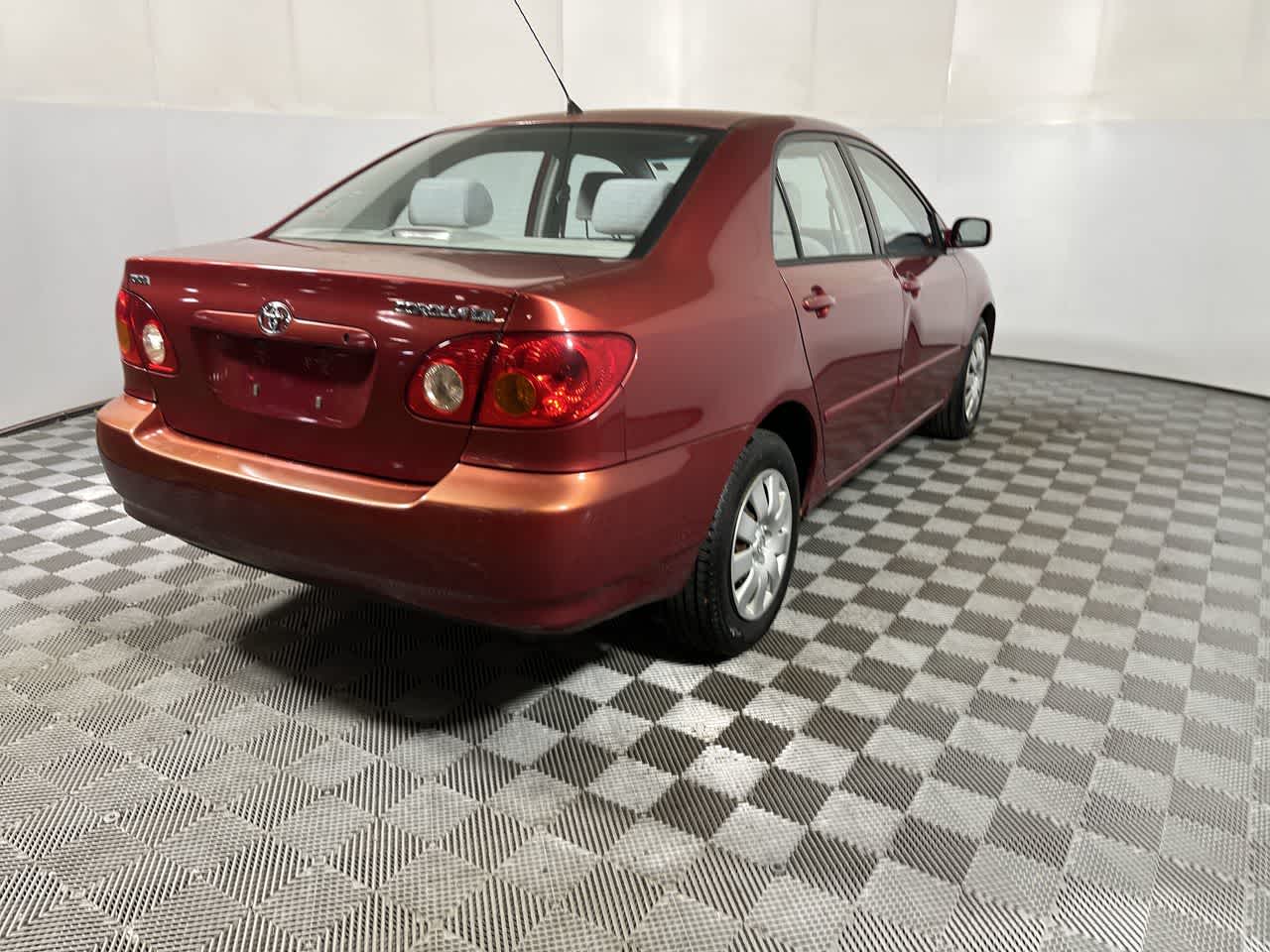 2004 Toyota Corolla LE