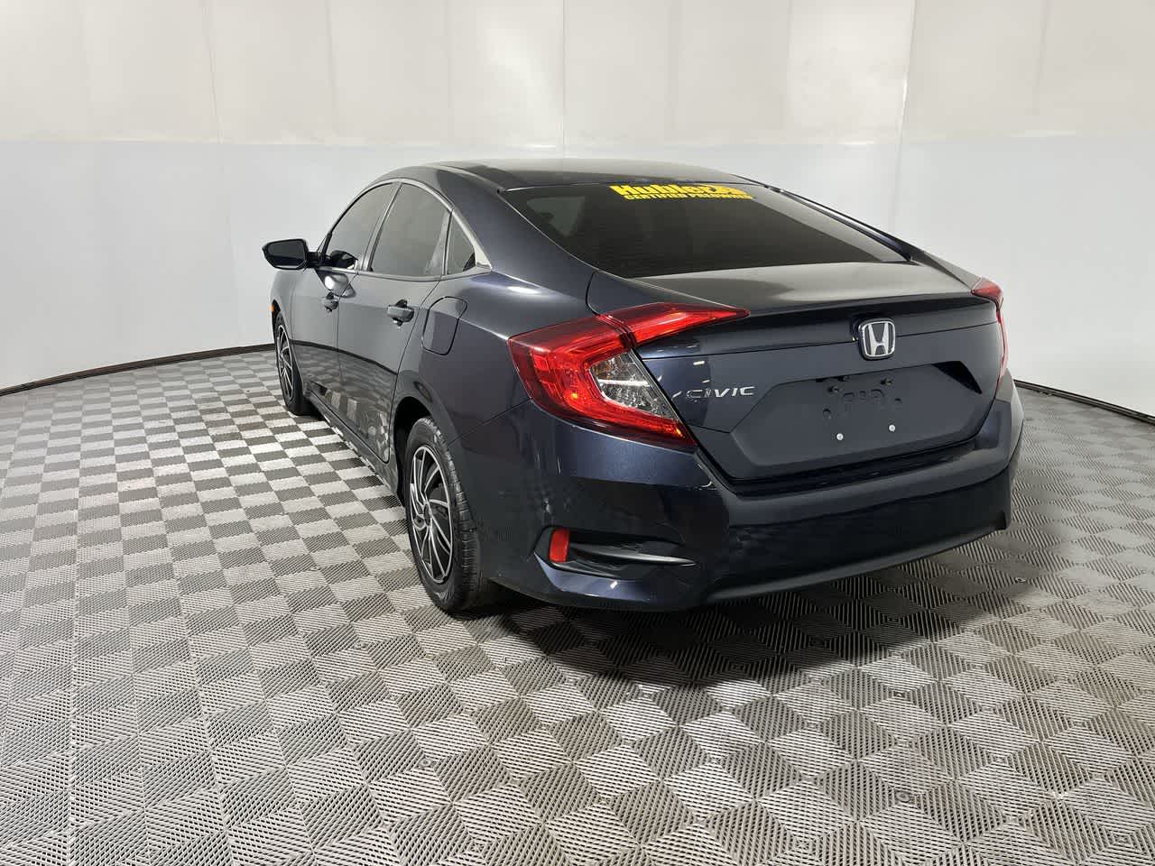 2018 Honda Civic Sedan LX