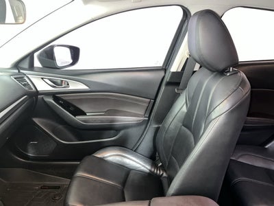 2018 Mazda Mazda3 4-Door Touring