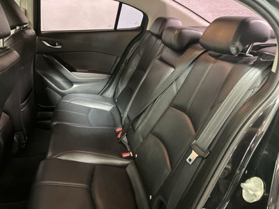 2018 Mazda Mazda3 4-Door Touring