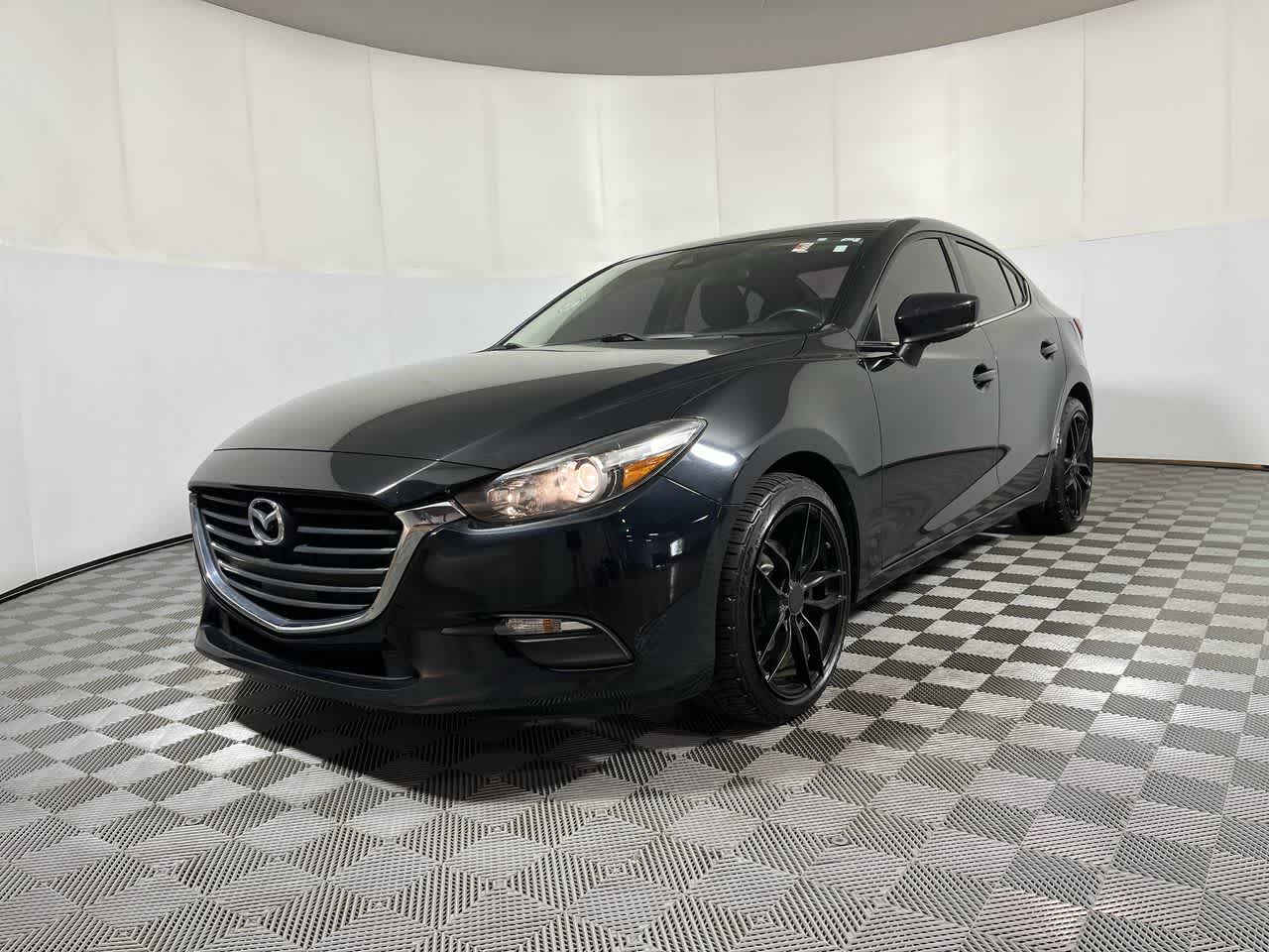 2018 Mazda Mazda3 4-Door Touring