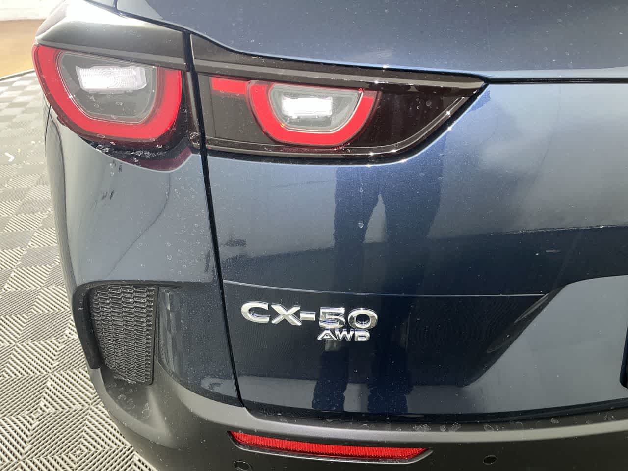 2026 Mazda Mazda CX-50 Hybrid Premium AWD