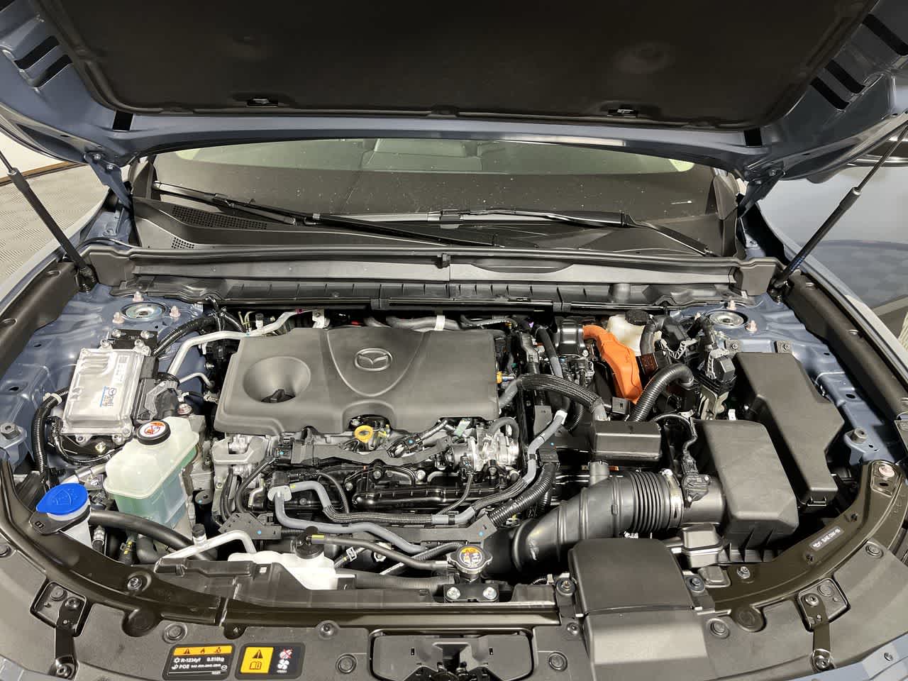 2026 Mazda Mazda CX-50 Hybrid Premium AWD