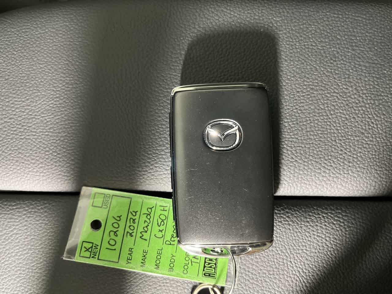 2026 Mazda Mazda CX-50 Hybrid Premium AWD