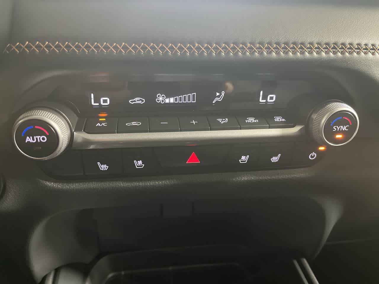 2026 Mazda Mazda CX-50 Hybrid Premium AWD