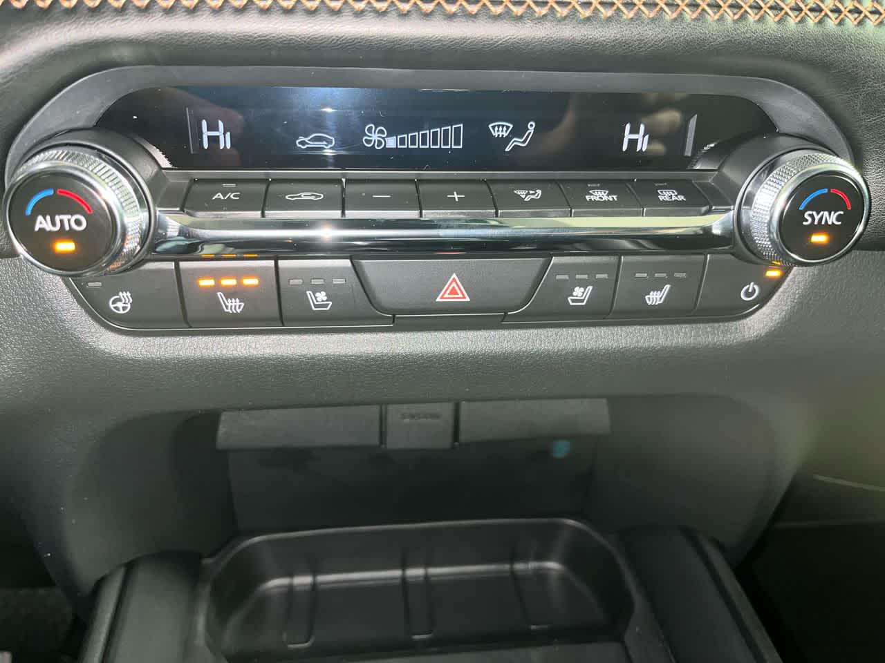 2026 Mazda Mazda CX-50 Hybrid Premium Plus AWD