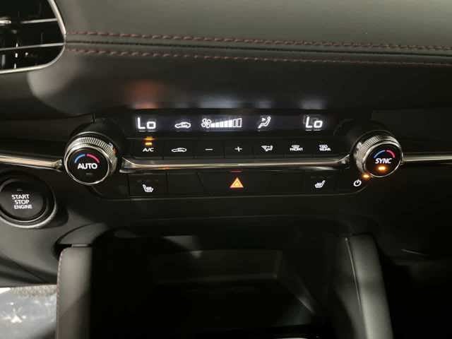 2026 Mazda Mazda3 Hatchback 2.5 S Carbon Edition AWD