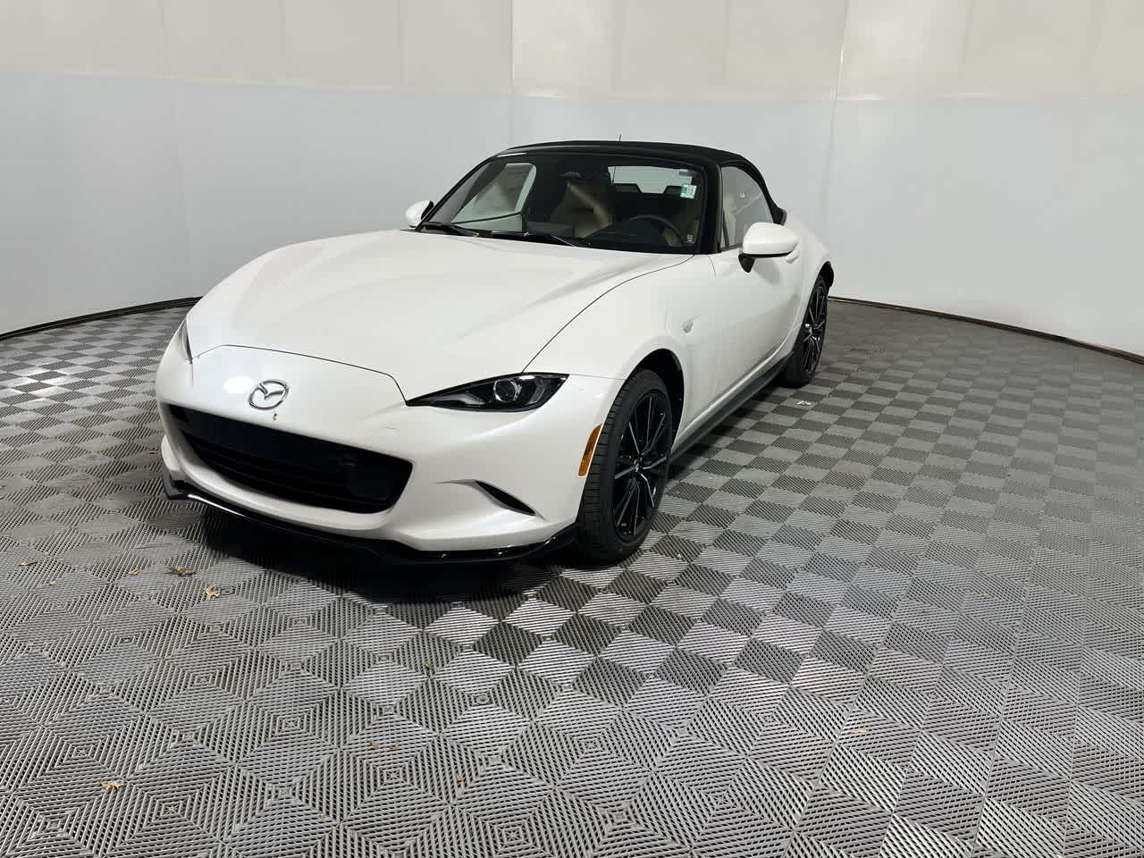 2026 Mazda Mazda MX-5 Miata Grand Touring