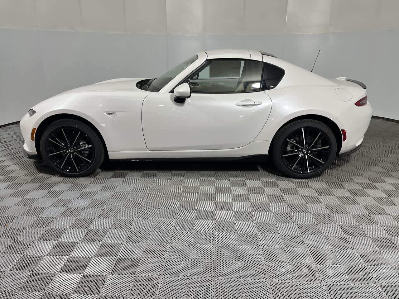 2026 Mazda Mazda MX-5 Miata RF Grand Touring