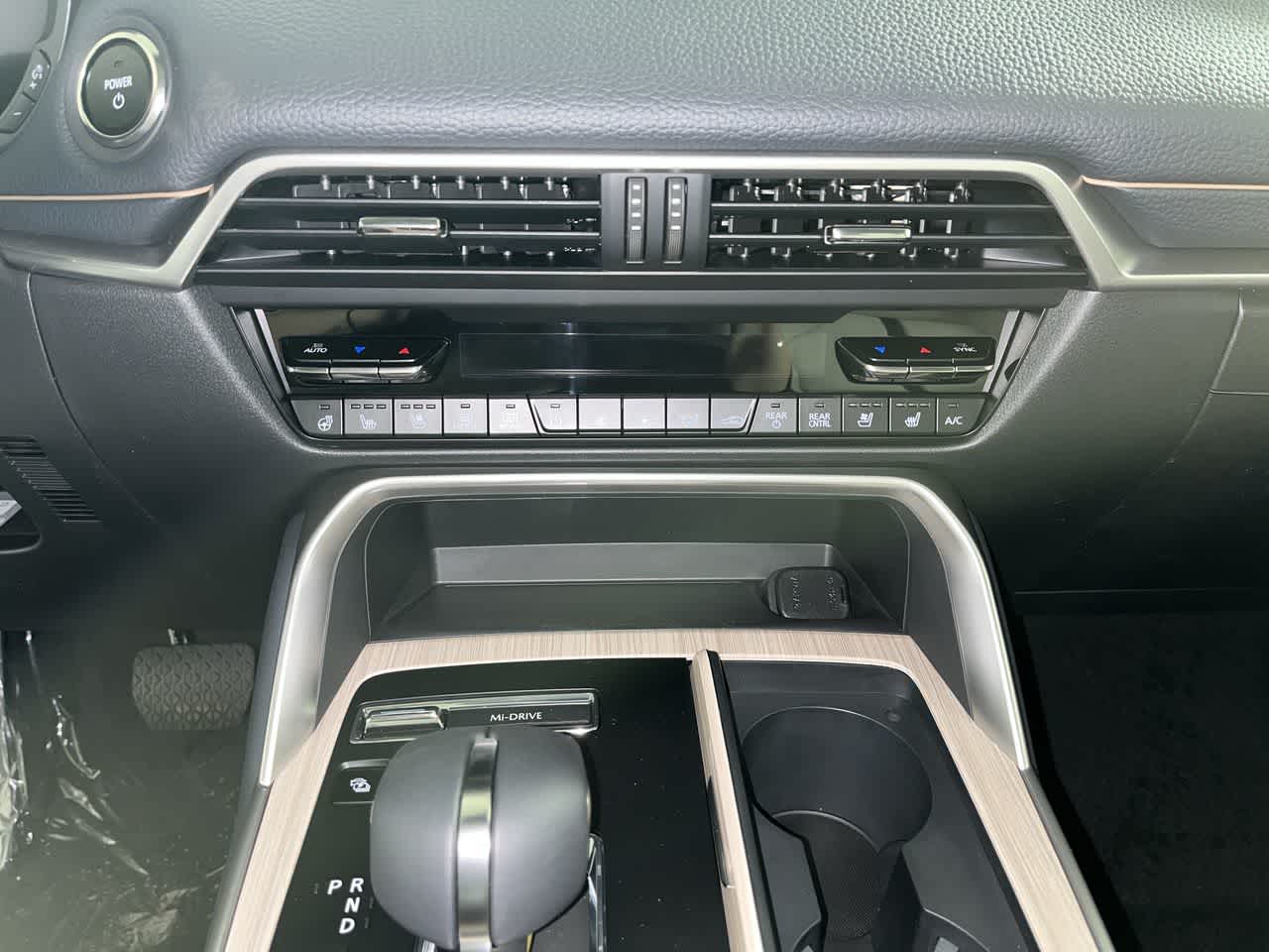 2026 Mazda Mazda CX-70 Plug-In Hybrid SC Plus AWD