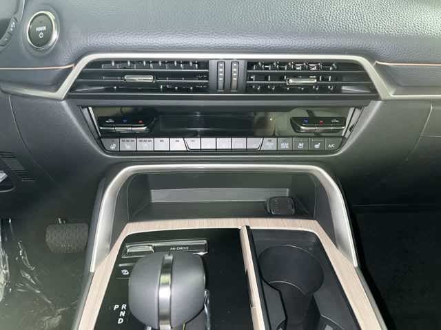 2026 Mazda Mazda CX-70 Plug-In Hybrid SC Plus AWD