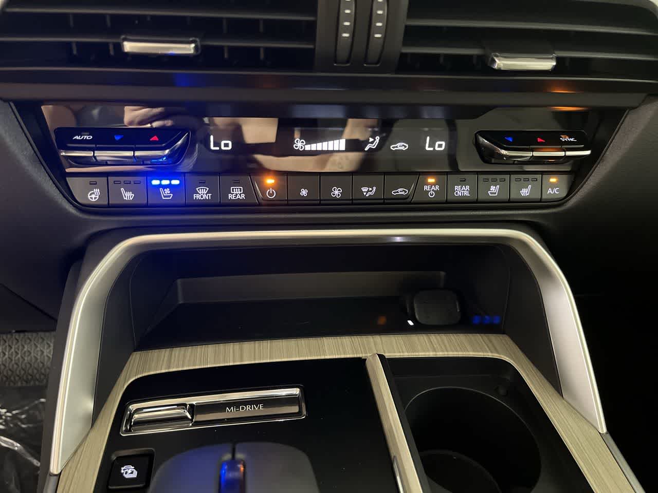 2026 Mazda Mazda CX-90 Plug-In Hybrid Premium Sport AWD