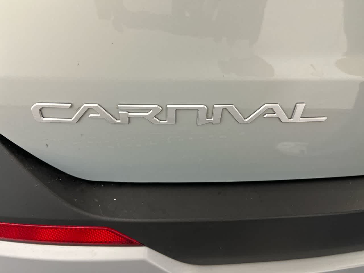 2025 Kia Carnival EX