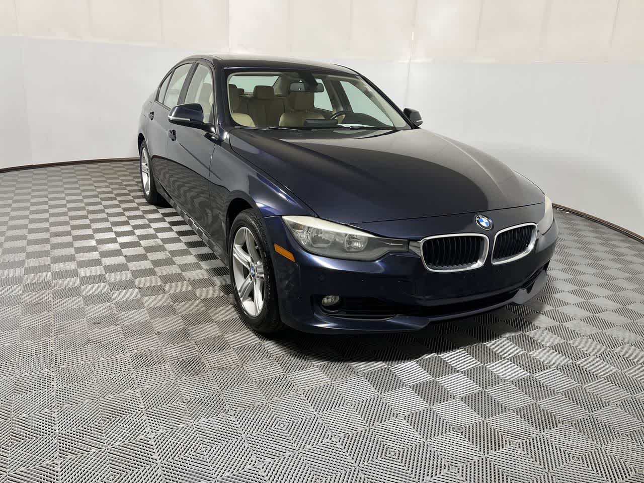 Used 2014 BMW 3 Series 328i with VIN WBA3B5G59ENS08603 for sale in Greenwood, IN