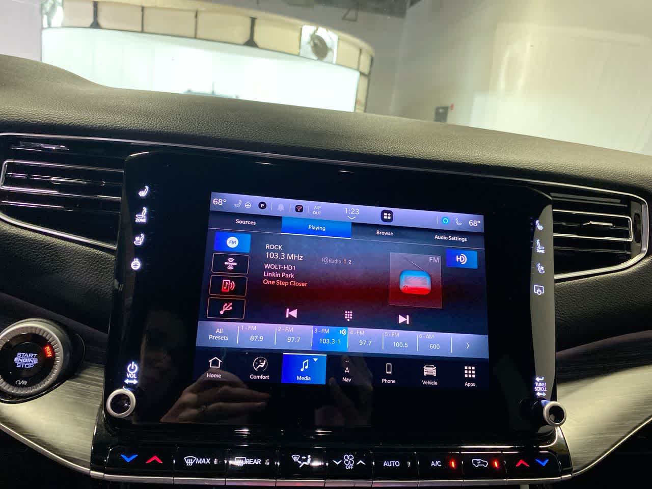 2024 Jeep Wagoneer L Series III