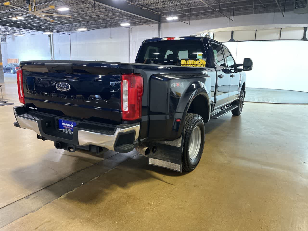 2025 Ford Super Duty F-350 DRW Pickup XLT