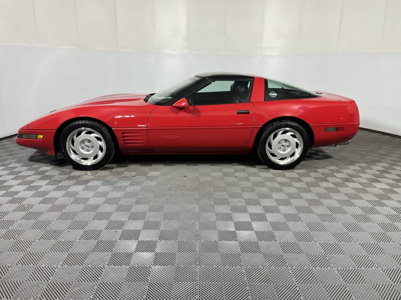 1991 Chevrolet Corvette 2dr Coupe Hatchback