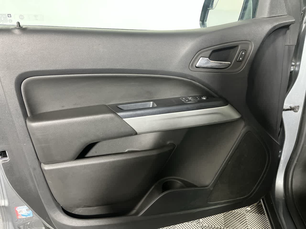 2022 Chevrolet Colorado 2WD LT