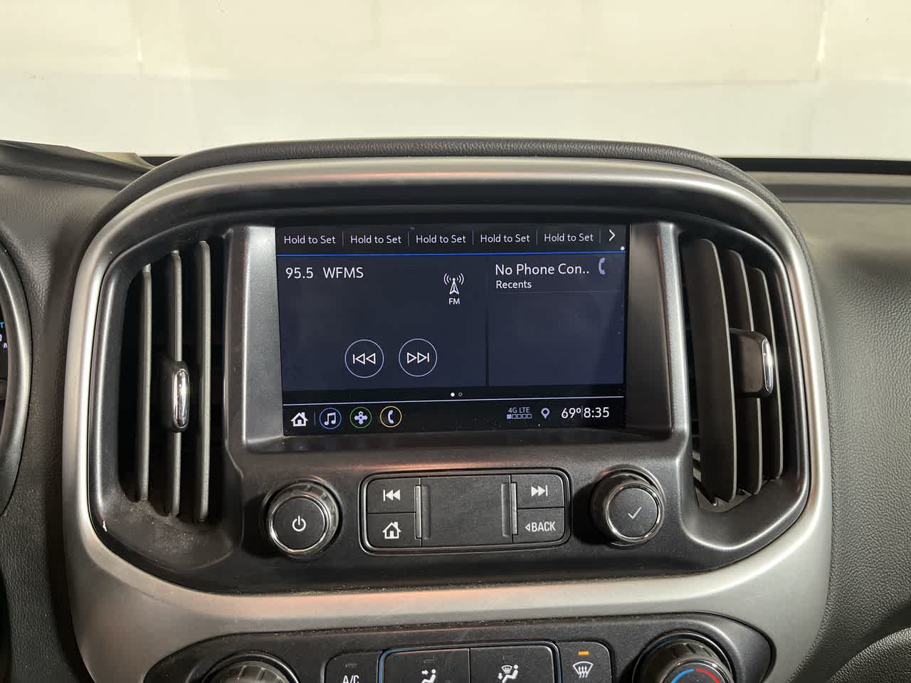 2022 Chevrolet Colorado 2WD LT