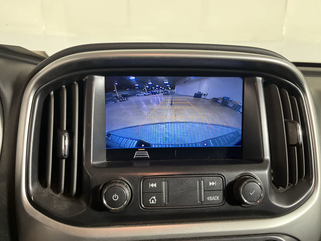 2022 Chevrolet Colorado 2WD LT